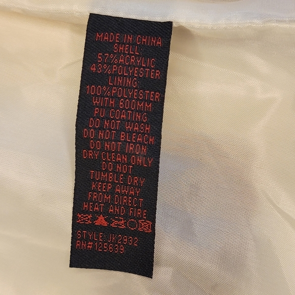 Yoki Patchwork Faux Fur Jacket, Fully Lined, Hook & Bar Closure, EUC, sz Medium - Picture 7 of 7